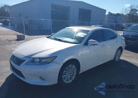 2013 Lexus Es 350 z USA, uszkodzony, nr VIN JTHBK1GG2D2077229